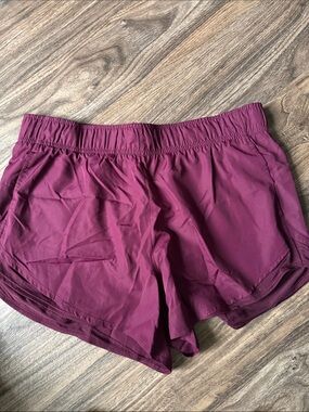 Athletic Works Plum Women's Athletic Shorts